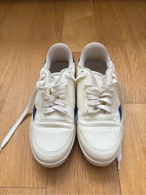 Oliver Cabell White Sneakers with Navy Side Detail